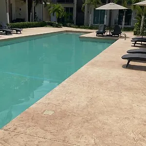 https://departamento-exclusivo-en-playa-del-carmen-quintana-roo.allrivieramayahotels.com